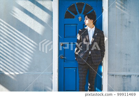 door, doors, male 99911469