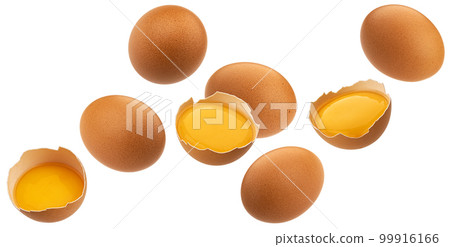 Brown eggs isolated on white background 99916166