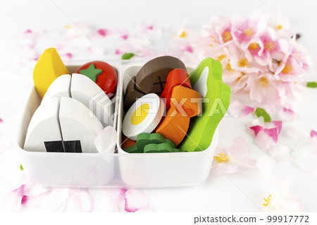 Toy bento and cherry blossoms. cherry blossom viewing image Toy bento and cherry blossoms. cherry blossom viewing image 99917772
