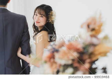 Wedding bride and groom Wedding bride and groom 99919468