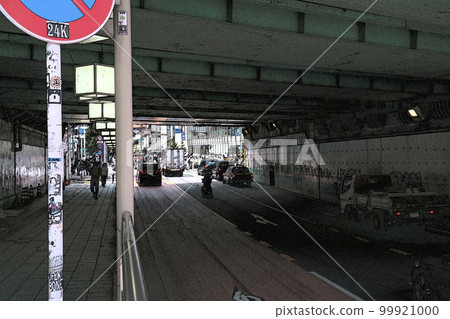 東京新宿歌舞伎町街景圖 東京新宿歌舞伎町街景圖 99921000