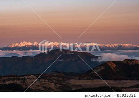 Dawn of Mt. Kuruma (viewing the Northern Alps from the summit) 99922321