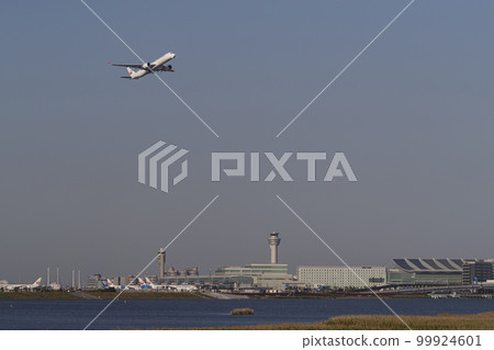 飛機起飛羽田機場 飛機起飛羽田機場 99924601