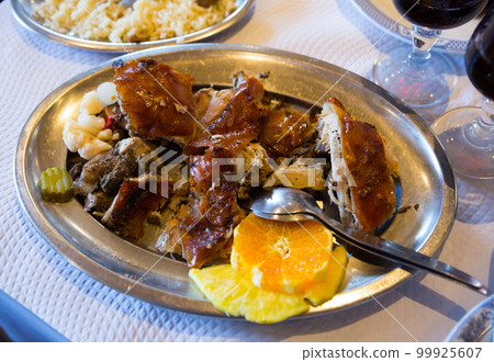 Grilled chicken Grilled chicken 99925607