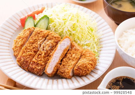 吃炸豬排 吃炸豬排 99928548