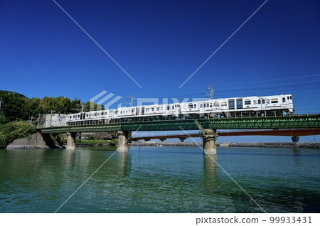 兩顆星跨過鐵橋4047 99933431