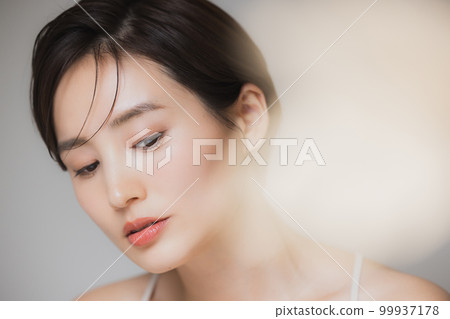 Beauty image 99937178