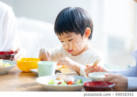 family dining table 99938391