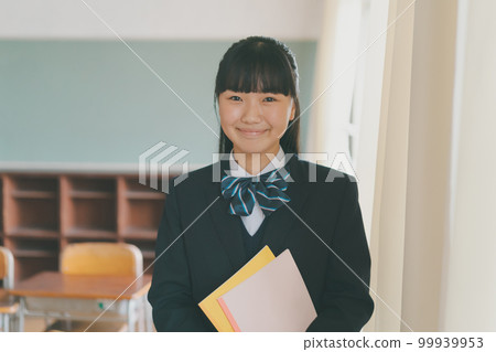 junior high school student, junior high student, middle school student 99939953