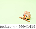 Various owl figurines 99941419