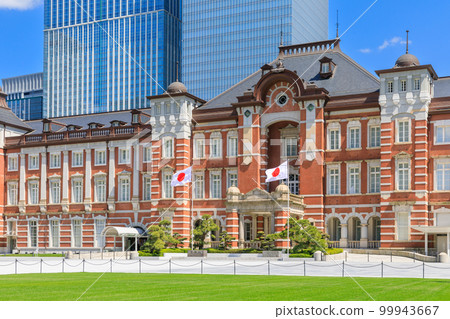 Tokyo station _ superb view of Marunouchi station building 99943667