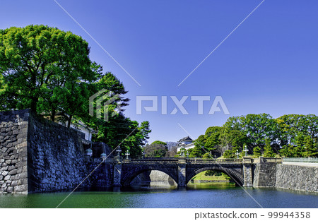 Imperial Palace Nijubashi (Ishibashi main gate) 99944358