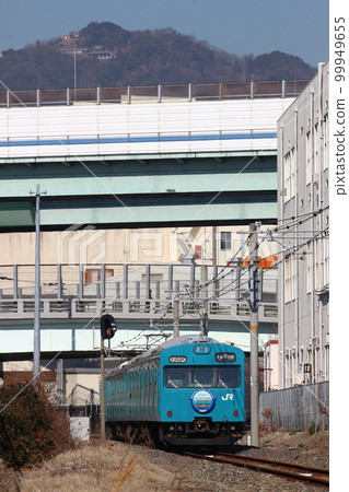 Spring 2023: Wadamisaki Line 103 series (Hyogo ⇔ Wadamisaki) just before retirement 99949655