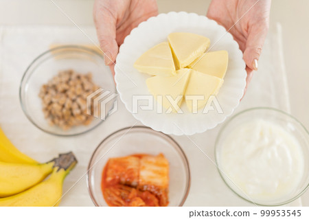 腸道健康 對腸道有益的成分 奶酪 腸道健康 對腸道有益的成分 奶酪 99953545