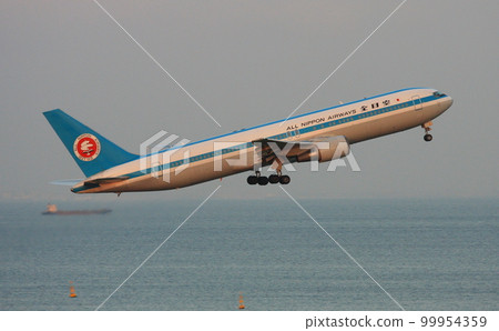 All Nippon Airways Boeing 767 Mohawk look reproduction painting machine taking off from Haneda Airport All Nippon Airways Boeing 767 Mohawk look reproduction painting machine taking off from Haneda Airport 99954359