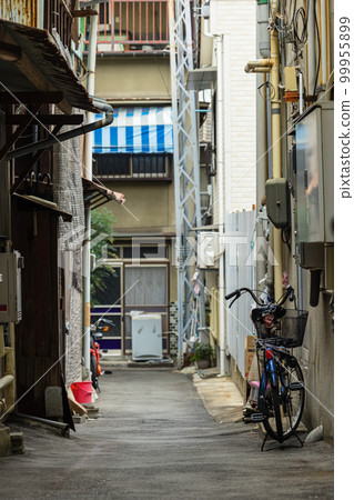 日本廣島縣尾道市的胡同風景 日本廣島縣尾道市的胡同風景 99955899
