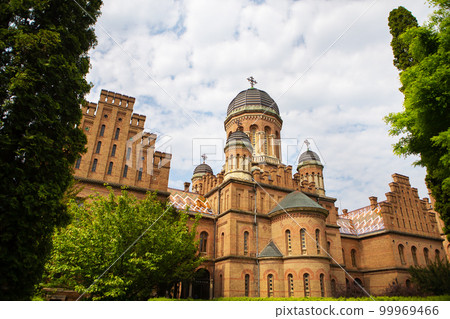 Chernivtsi Ukraine - 19.05.2019 99969466