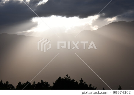 神秘的光景，美麗的自然現象 99974302