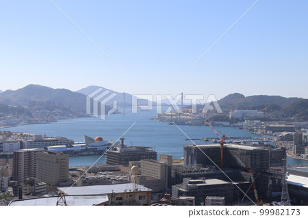 The clear Nagasaki Port seen from the hill, the center of Nagasaki City 99982173