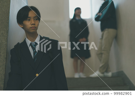 junior high school student, junior high student, middle school student 99982901