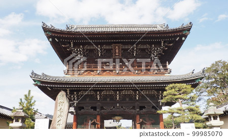 kyoto seiryoji temple niomon 99985070