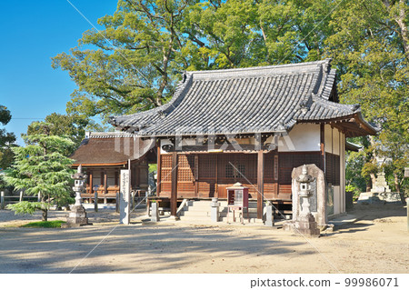 [Shippouzan Jihoin Honzanji Temple] (Shikoku Sacred Site No. 70 Fudasho) Motoyama Ko, Toyonaka Town, Mitoyo City, Kagawa Prefecture 99986071