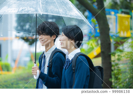 高中生情侶雨 99986138