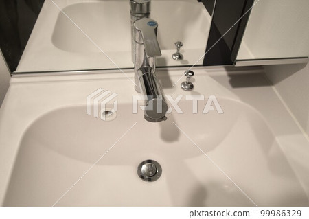 New life image New life image 99986329