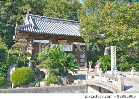 [Komatsuoyama Fudokoin Daikoji Temple] (Shikoku Sacred Site No. 67 Fudasho) Yamamotocho Tsuji, Mitoyo City, Kagawa Prefecture 99986909