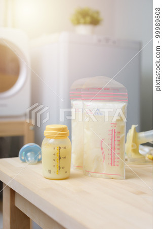 Frozen breast milk 99989808
