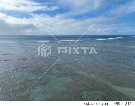 Aerial view of waikiki beach honolulu hawaii 99991214