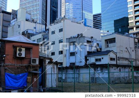 Osaka Umeda: The cityscape seen from Ohatsutenjin Urasando Osaka Umeda: The cityscape seen from Ohatsutenjin Urasando 99992318