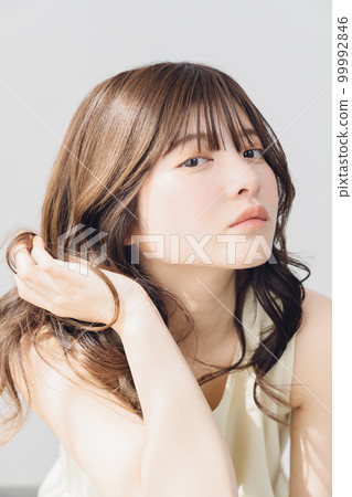 天生麗質的女人 天生麗質的女人 99992846