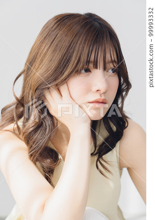 天生麗質的女人 天生麗質的女人 99993332