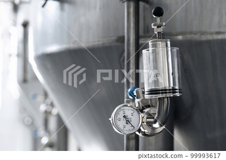 pressure gauges for measuring pressure in beer tanks at modern brewery 99993617
