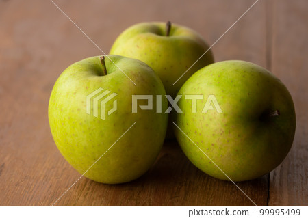 黃綠蘋果奧林 黃綠蘋果奧林 99995499