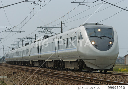 Hokuriku Main Line Mikawa-Kaga Kasama JR West 681 series T18+T24 formation (Kanazawa) Thunderbird 99995930