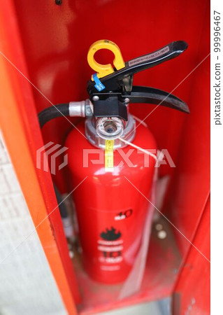 Fire extinguisher and extinguisher box 99996467