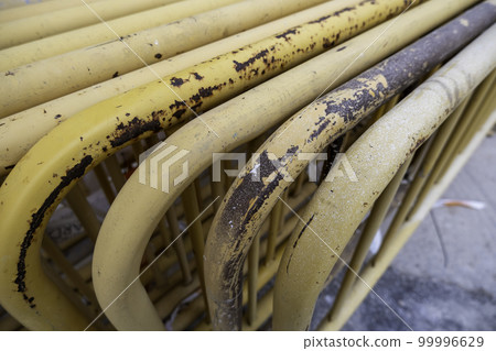 Construction yellow fence 99996629