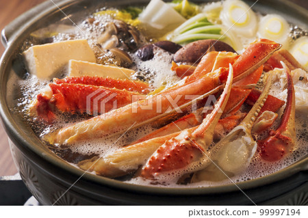 雪蟹蔬菜蘑菇火鍋 99997194