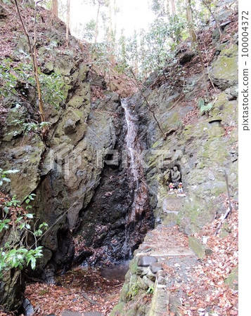 Fujitaki Fudoson Okunoin 100004372