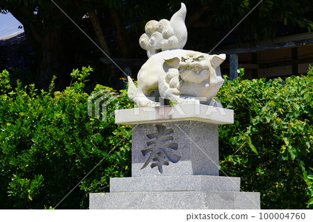 日南海岸青島神社的 Komainu 100004760