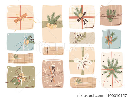 Set of decorated Christmas gift boxes 100010157