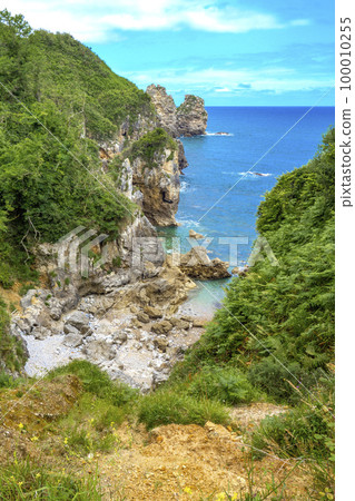 Islote de los Picones, Coastline and Cliffs View, Asturias, Spain Islote de los Picones, Coastline and Cliffs View, Asturias, Spain 100010255