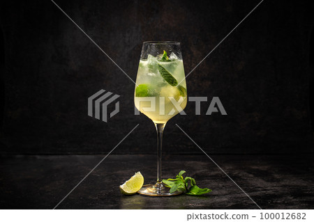 Summer cold drink Summer cold drink 100012682