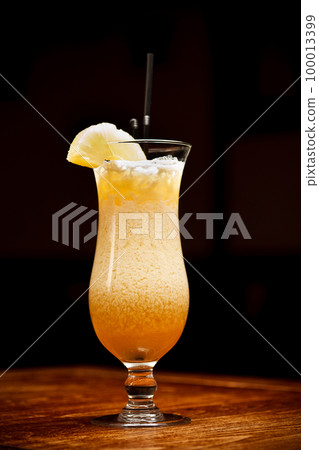 Pineapple juice 100013399