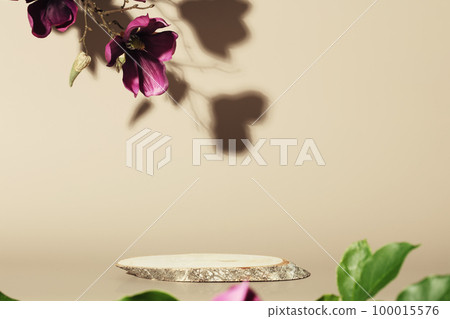 Wood slice podium on beige background for cosmetic product mockup 100015576