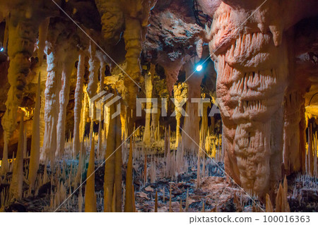 Hoshino Cave on Minamidaito Island 100016363