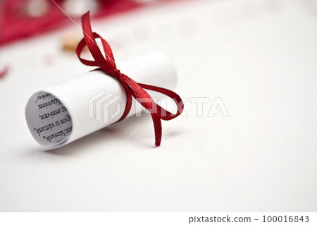 Rolled paper 100016843