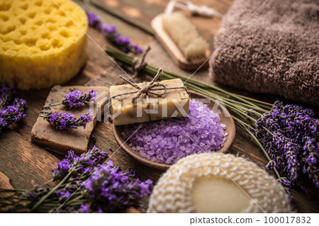 Hygiene items 100017832